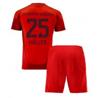 Camisa de time de futebol Bayern Munich Thomas Muller #25 Replicas 1º Equipamento Infantil 2024-25 Manga Curta (+ Calças curtas)